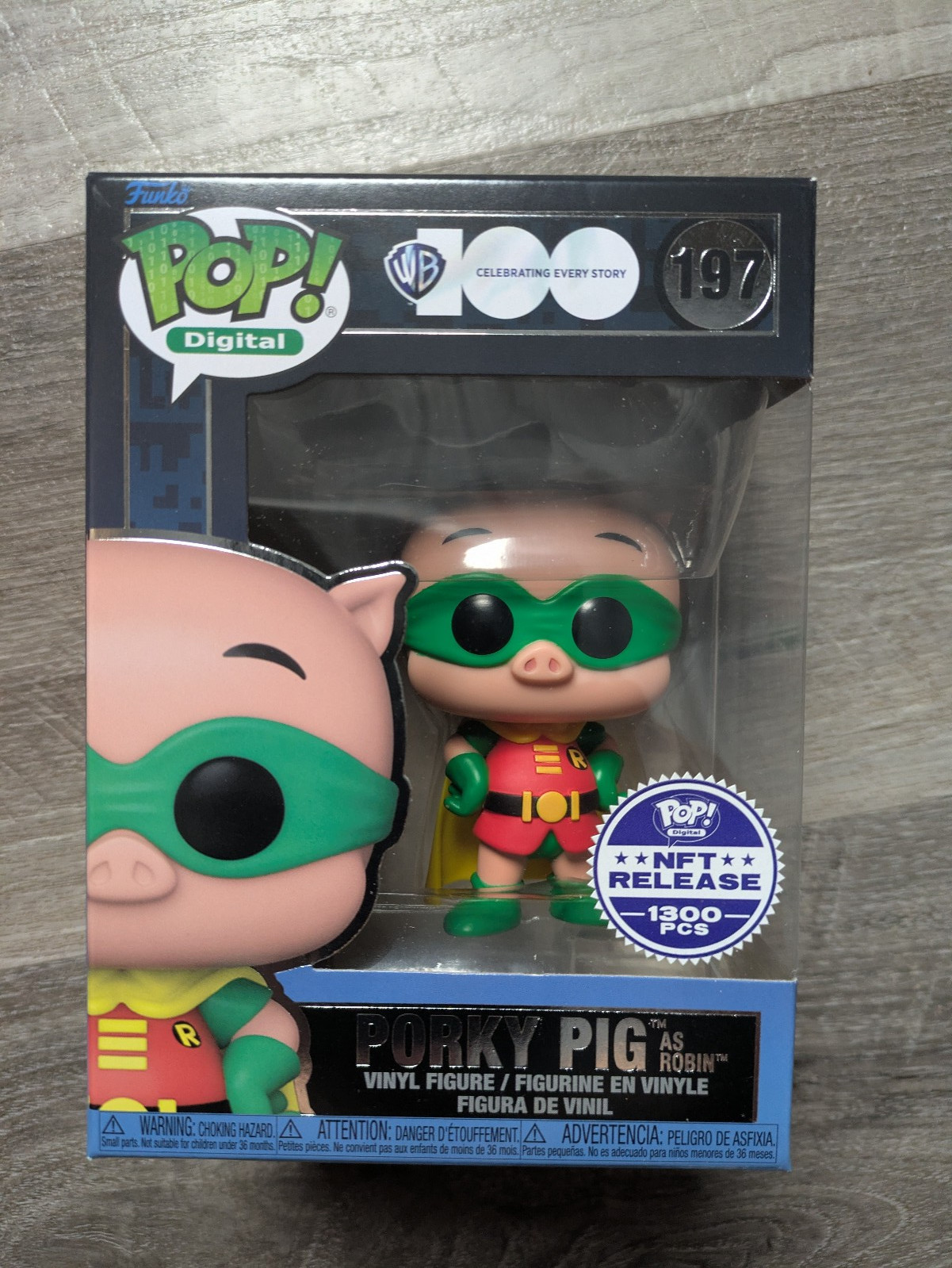 Funko Pop Digital WB - Porky Pig as Robin 197 LE 1300 - Looney Tunes