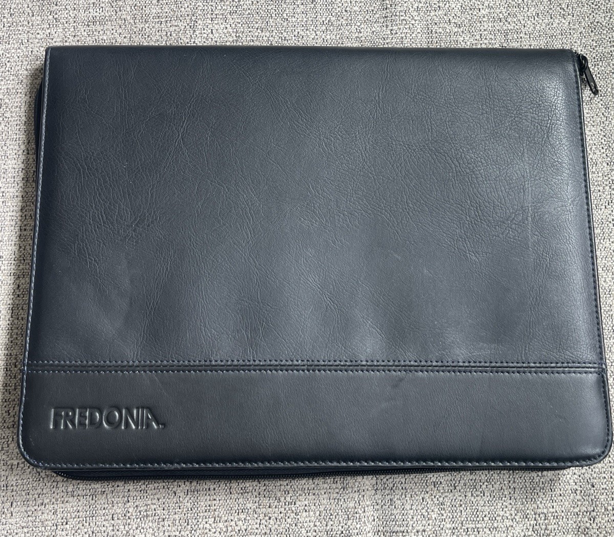 Fredonia Leather Etc. Folder Document Holder Zippered Black Size 12 Fredonia Leather Etc. Folder Document Holder Zippered Black Size 12