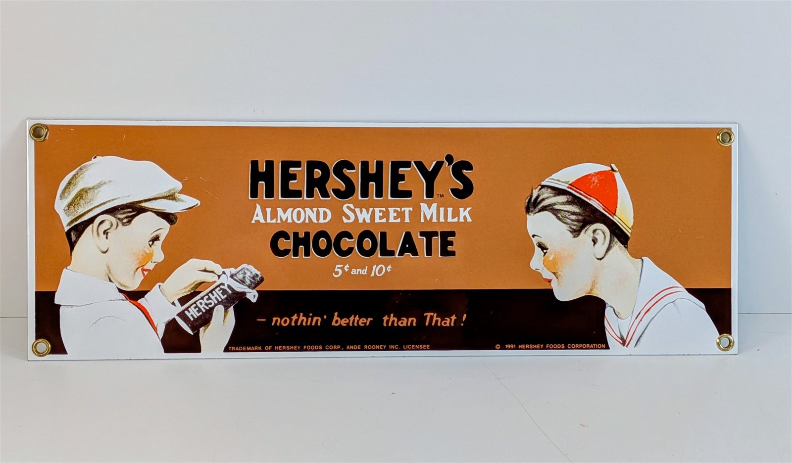 Hershey\'s Almond Sweet Milk Chocolate Boys 13-5/8\