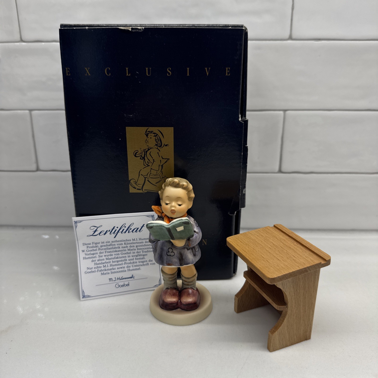 Goebel/Hummel “The Poet” Exclusive Edition Porcelain Wood Podium 4in TMK7 w box Goebel/Hummel “The Poet” Exclusive Edition Porcelain Wood Podium 4in TMK7 w box