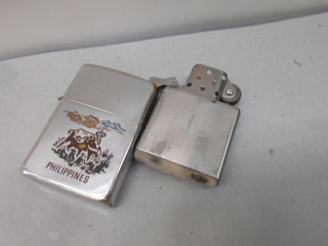 Vintage Zippo \