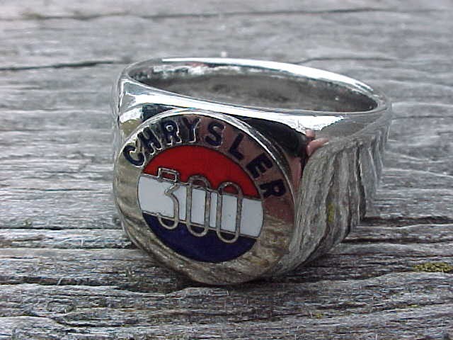 CHRYSLER 300 LOGO SILVER CHROME RING #11 NOS HI- QUALITY CLASSIC MoPaR