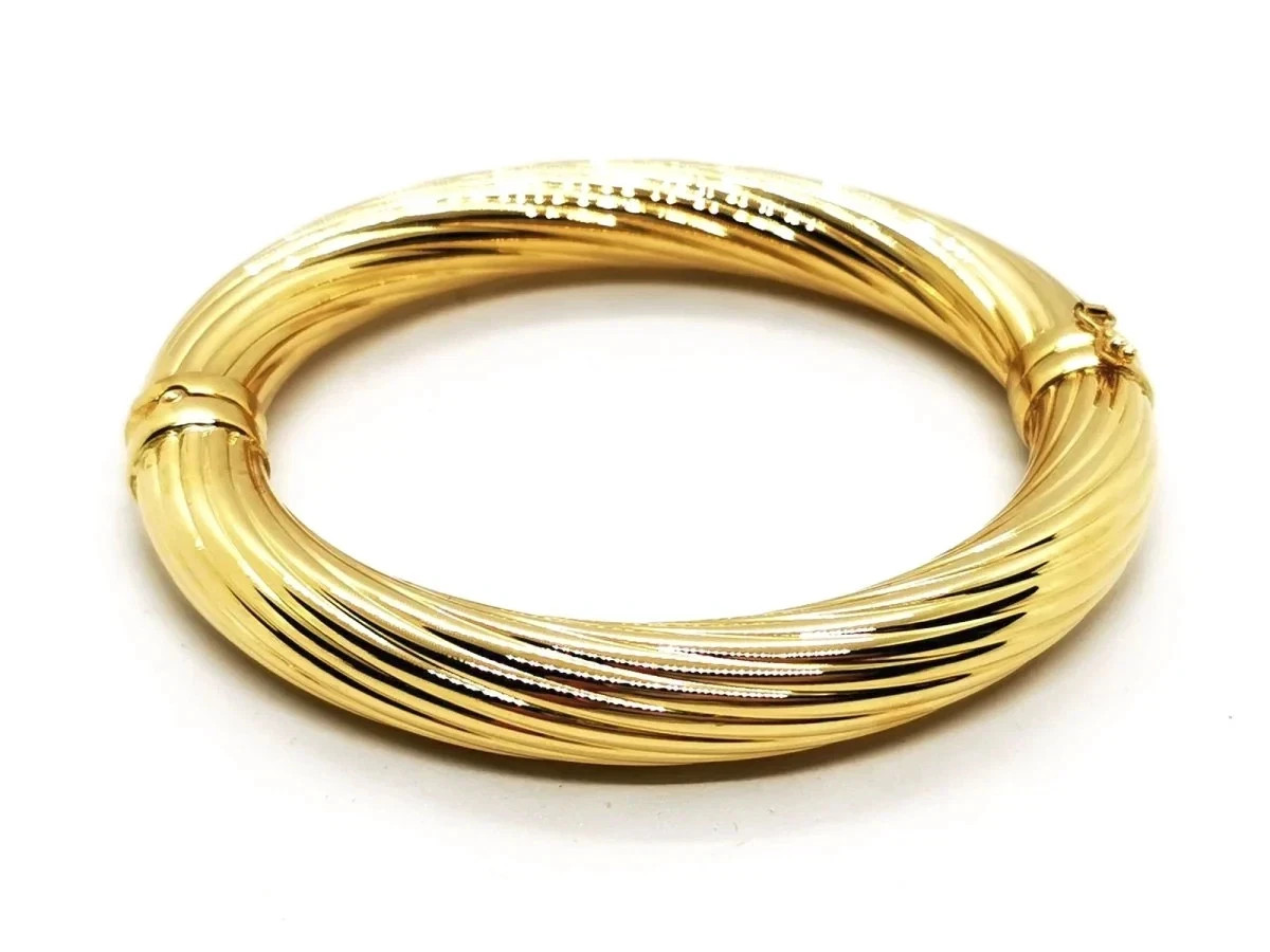 Twisted Bangle Bracelet 18K Yellow Gold Over Safety Figure Of Eight Closure 7.5\