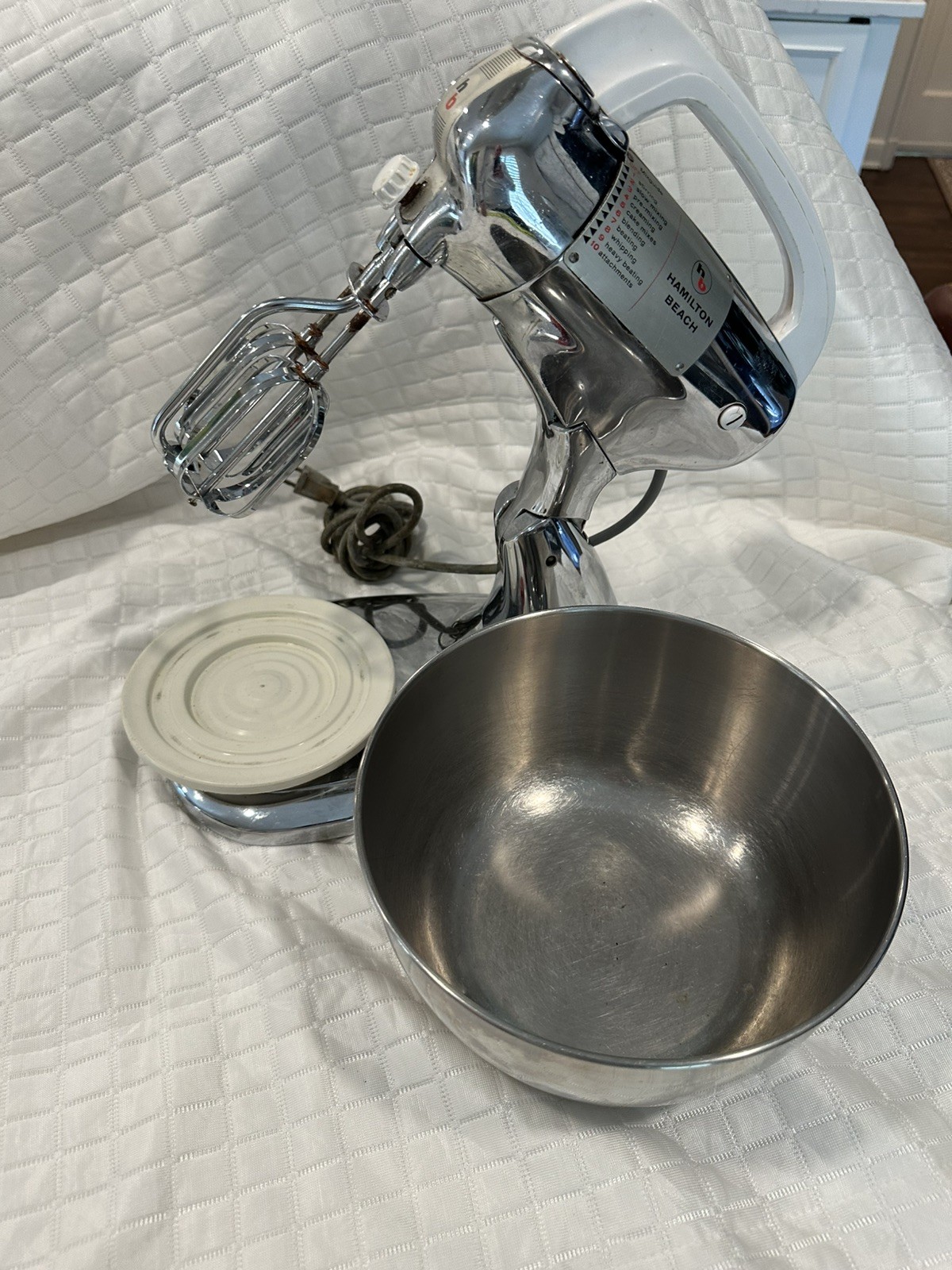 Vtg 1938 Hamilton Beach 10-speed Chrome Stand, Double Mixer & Bowl Works