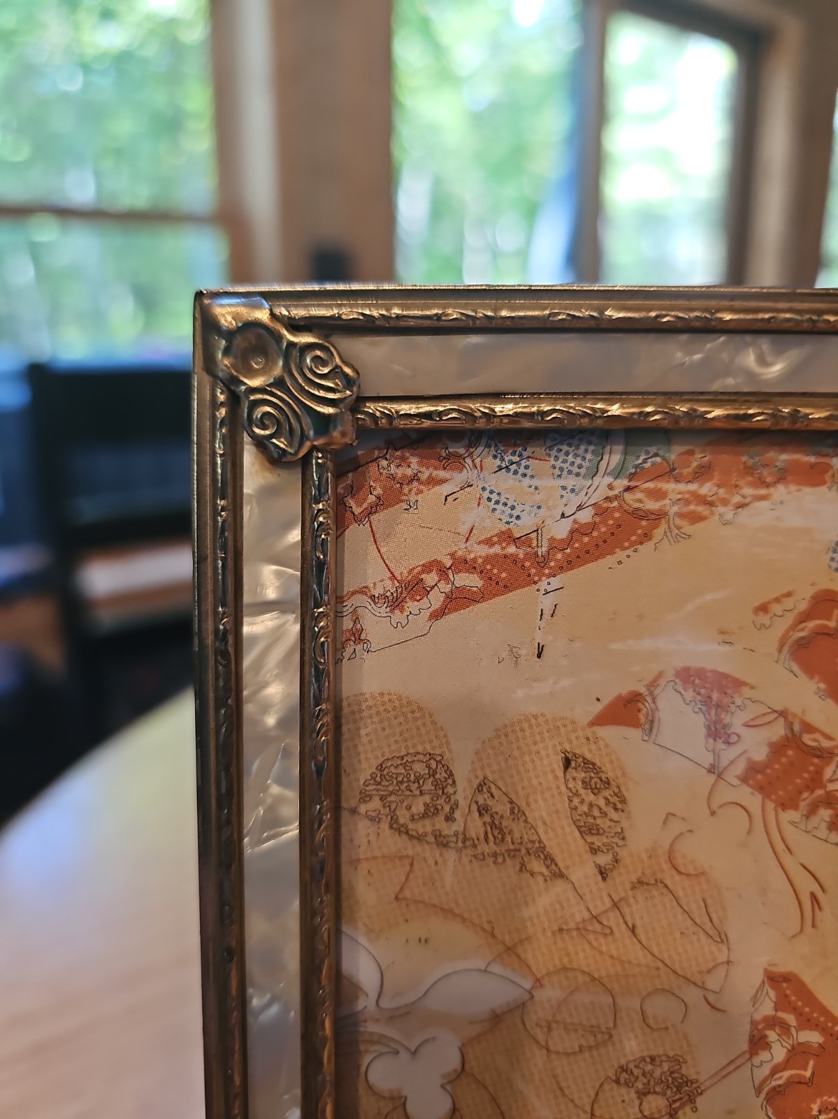 Vtg Brass Faux Mother of Pearl 8x10 Ornate Picture Photo Metal Frame Gold Trim