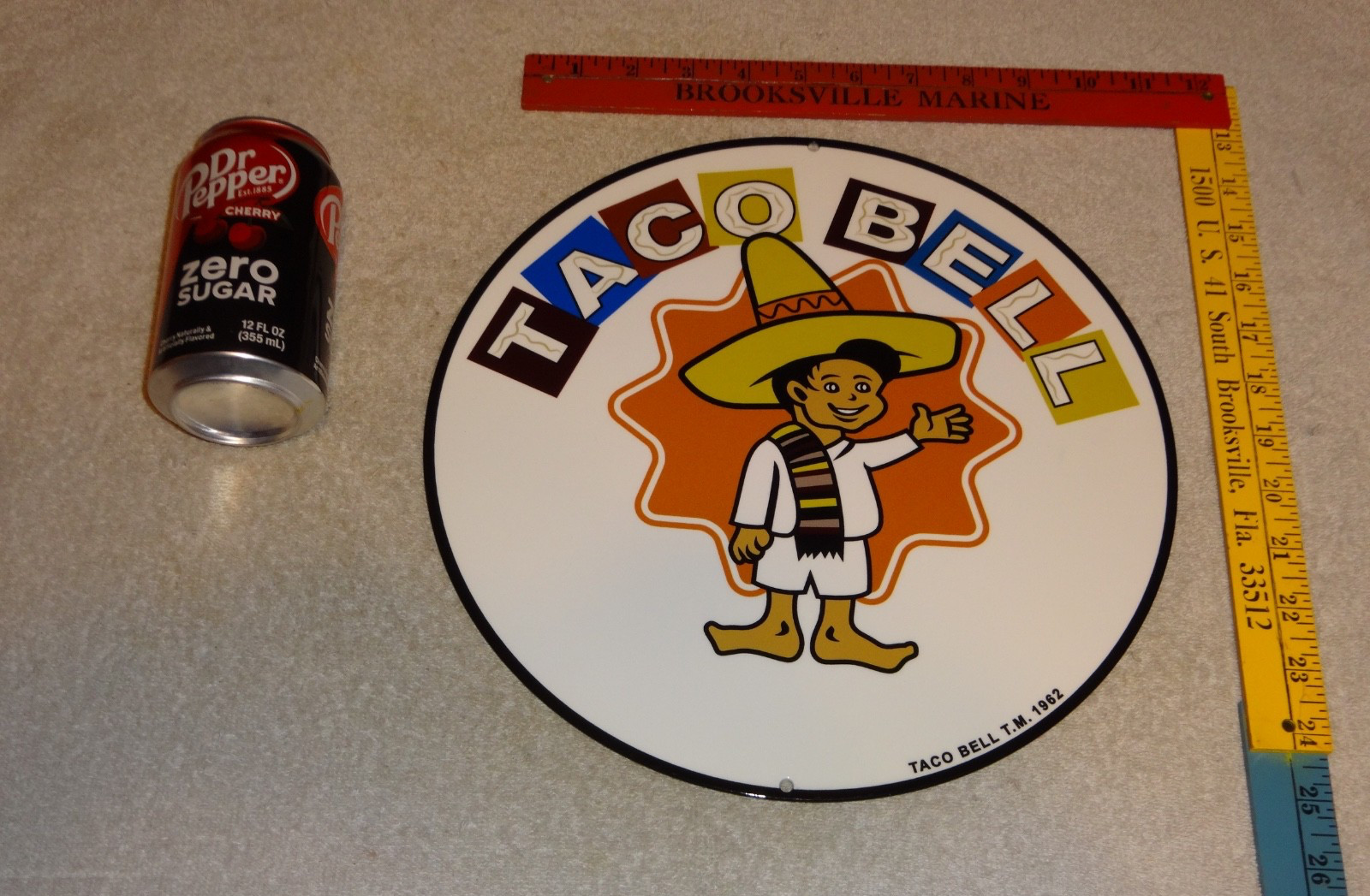 VINTAGE 1962 TACO BELL & BOY FAST FOOD 11 3/4