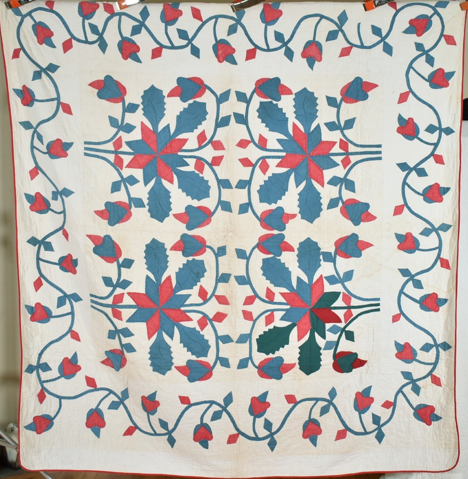 GORGEOUS Vintage 1860's Red & Green Applique / Stars Four Block Antique Quilt