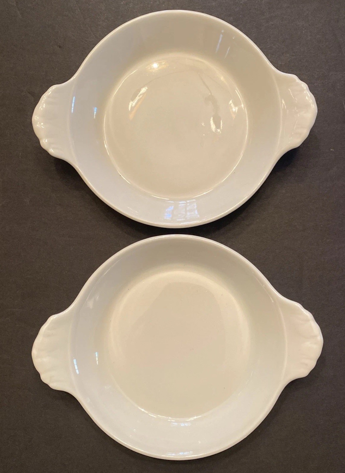2 VTG WHT PILLIVUYT SHALLOW AU GRATIN BAKERS W/HANDLES DISH BOWL FRANCE 6.5”x5” 2 VTG WHT PILLIVUYT SHALLOW AU GRATIN BAKERS W/HANDLES DISH BOWL FRANCE 6.5”x5”