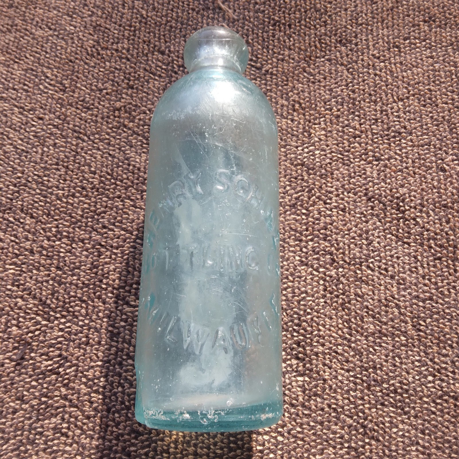 Vintage Henry Schinz Bottling Works Hutchinson Soda Bottle Milwaukee Wi