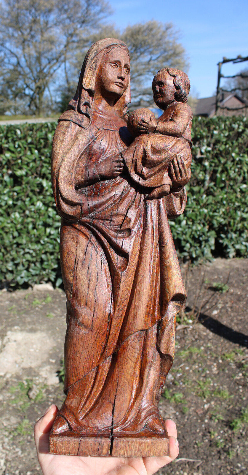 Antique flemish wood carved madonna child statue figurine Antique flemish wood carved madonna child statue figurine