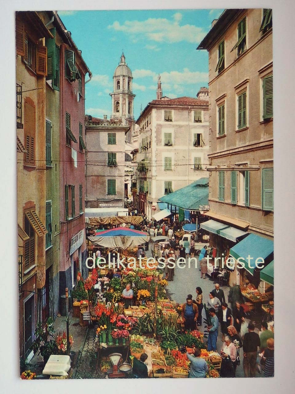RAPALLO Genoa animated market old postcard