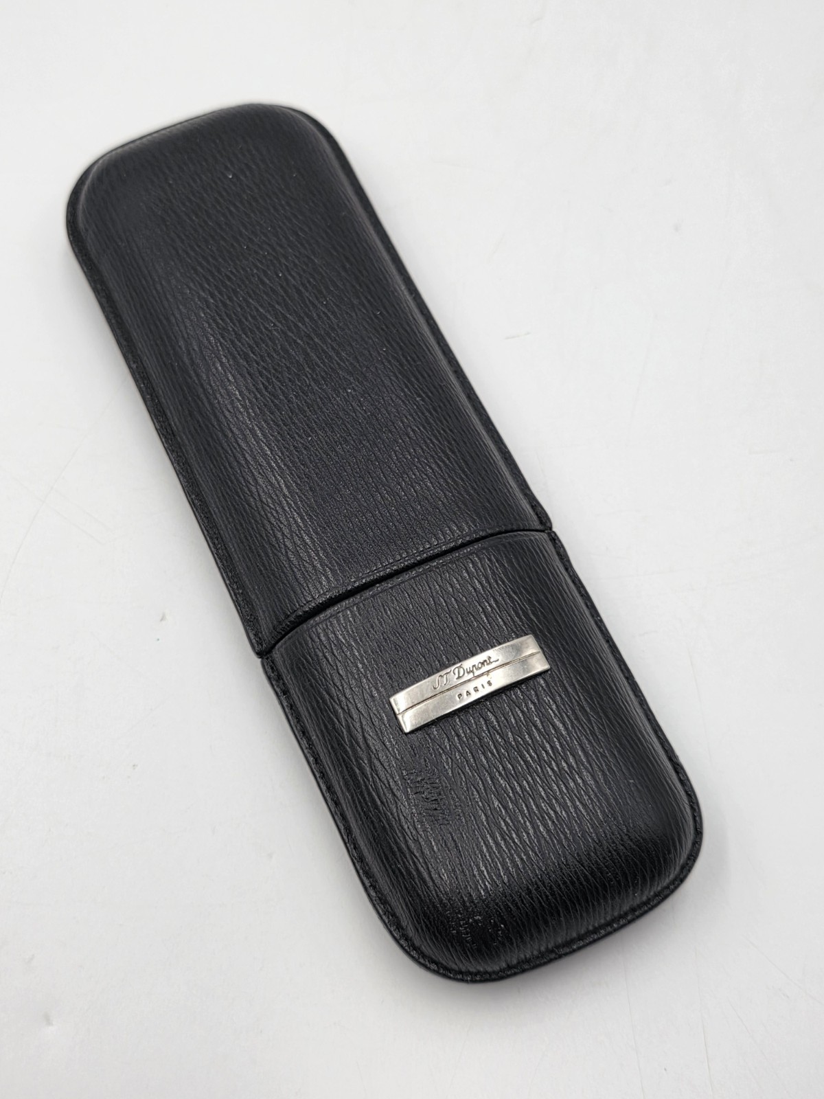 Vintage S.T. Dupont Black Grain Leather & Black Gold Cigar Case For 2 Cigars