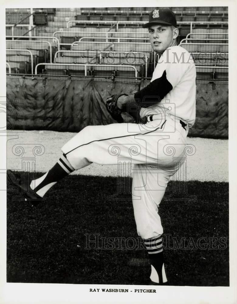 1965 Press Photo St. Louis Cardinals baseball player Ray Washburn - kfx13640 1965 Press Photo St. Louis Cardinals baseball player Ray Washburn - kfx13640