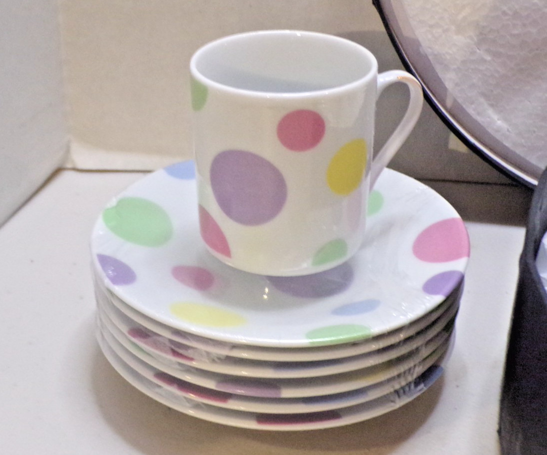 Godinger Vintage Porcelain Polka Dot Tea Expresso Cups & Saucers Serv. 6 Unused
