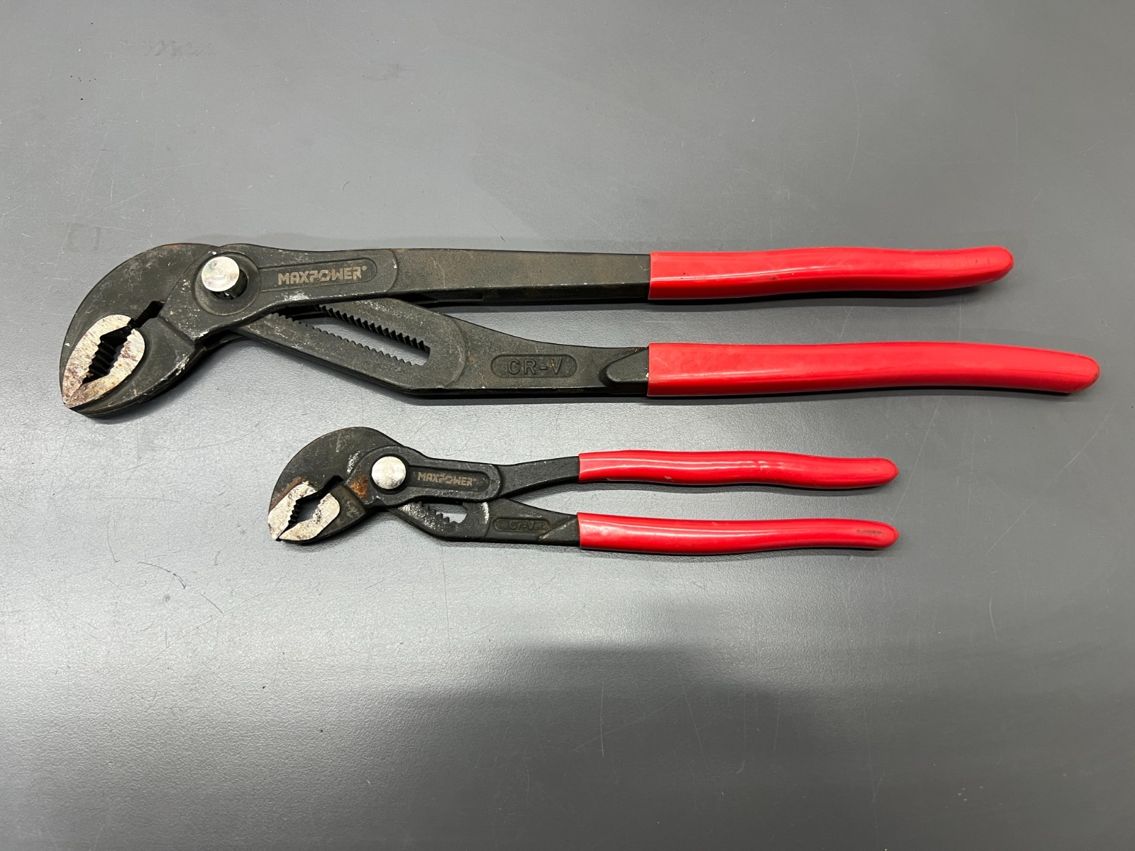 (a) MAXPOWER 2pc CHANNELLOCK PLIERS SET LOCKING 16\