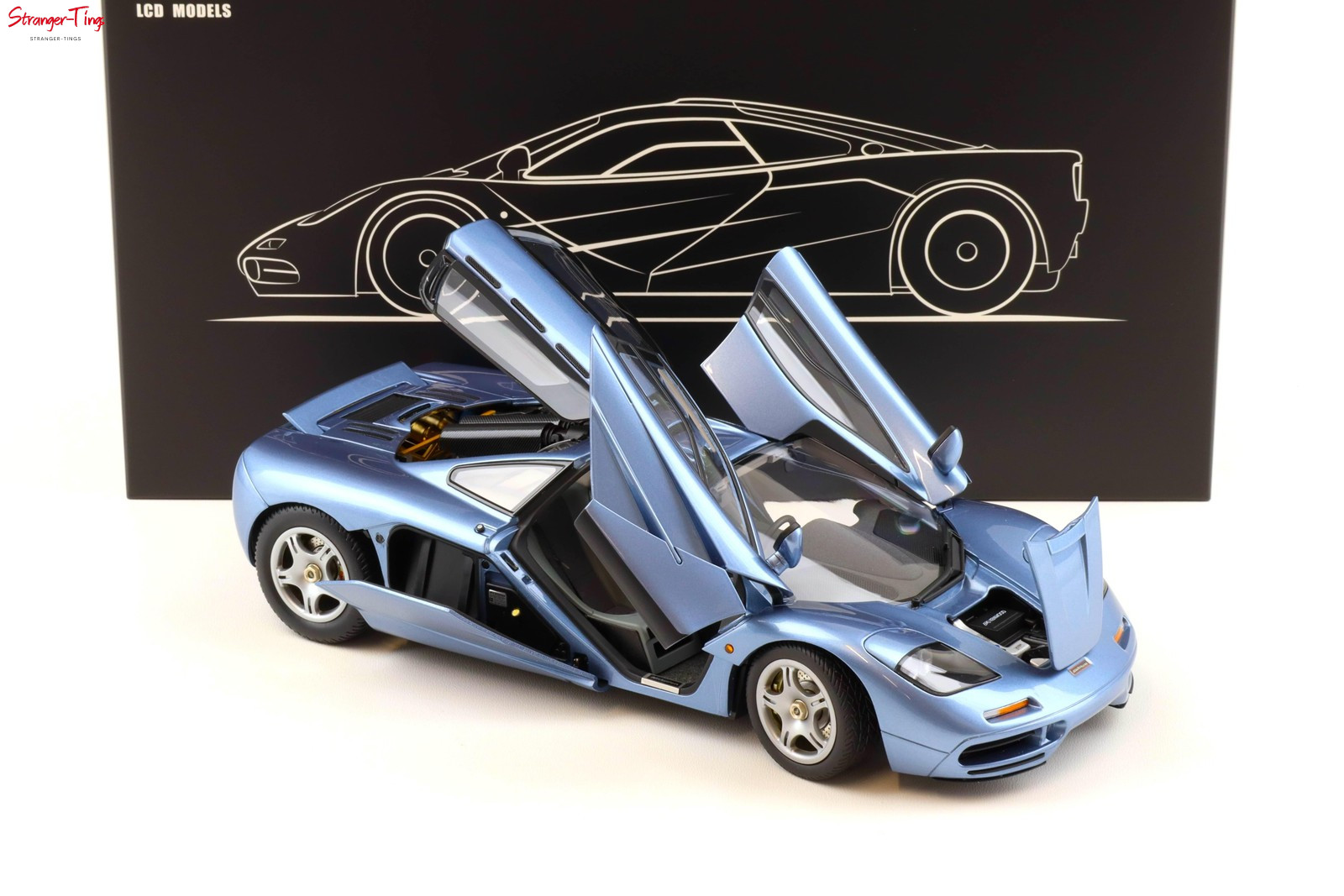 McLaren F1 Blue 1:18 LCD Models McLaren F1 Blue 1:18 LCD Models