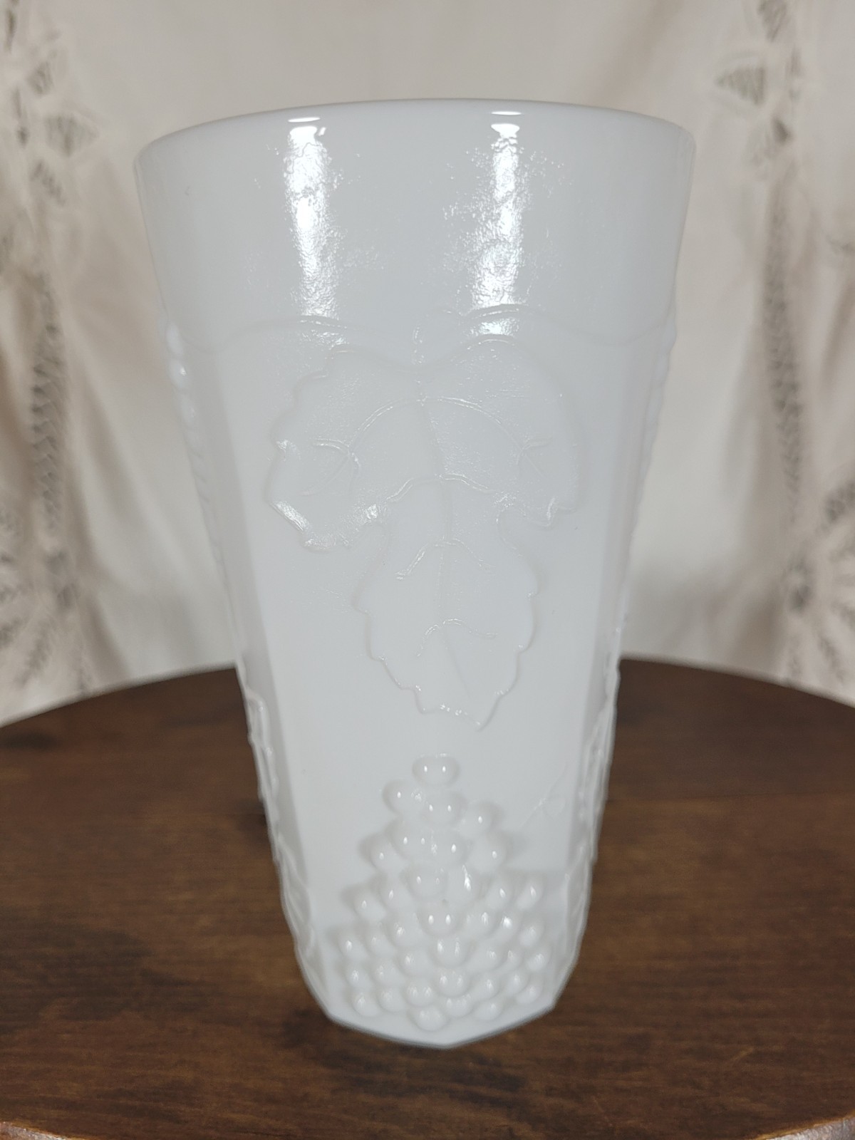 Indiana Glass White Milk Glass Tumbler Harvest Grape Pattern 16ozs 1950s Table