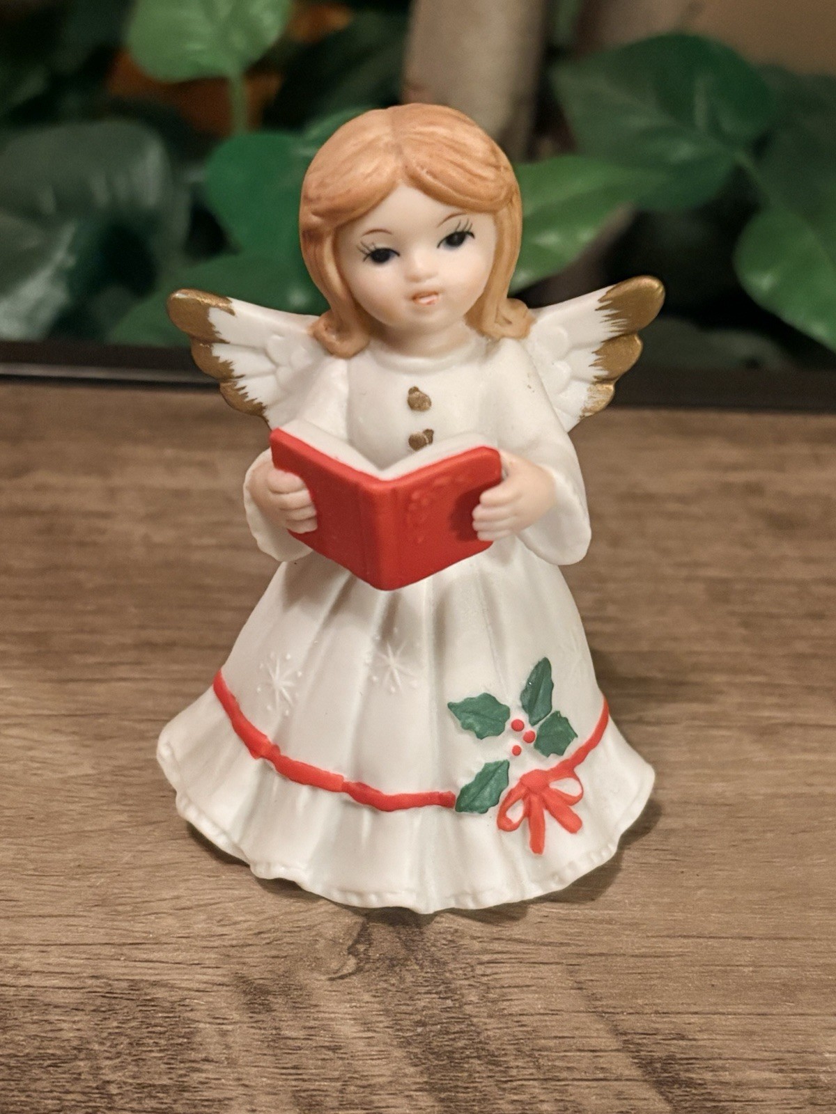 Vintage 1987 G.Z.L. Lefton Christmas Caroling Angel Bisque Figurine Flawless