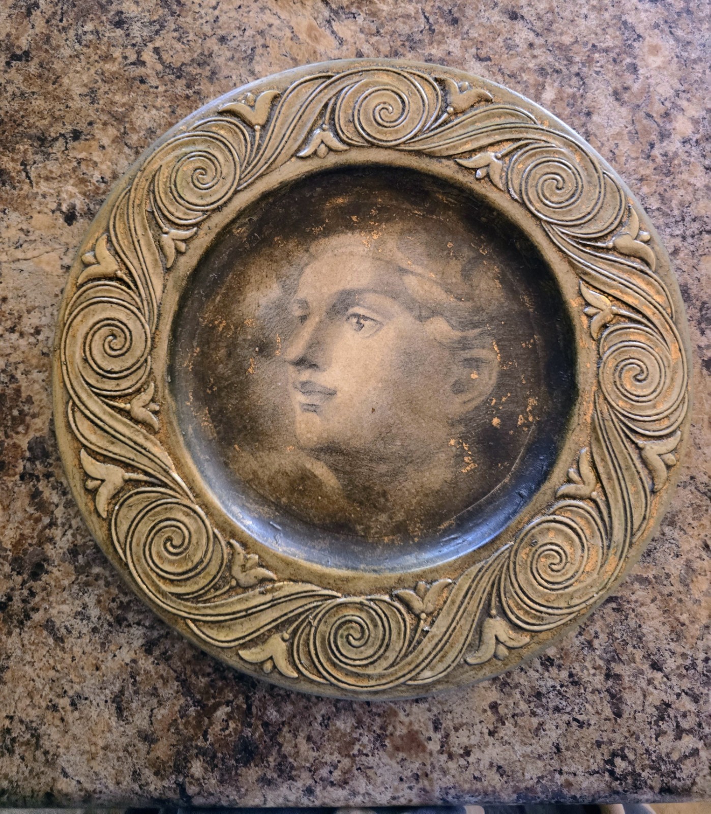 Vintage Gold Roman Head 13\