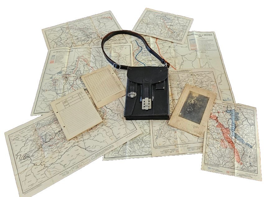 Postwar German Border LEATHER map case Map window 1941 MEGO Berlin w/maps Photo