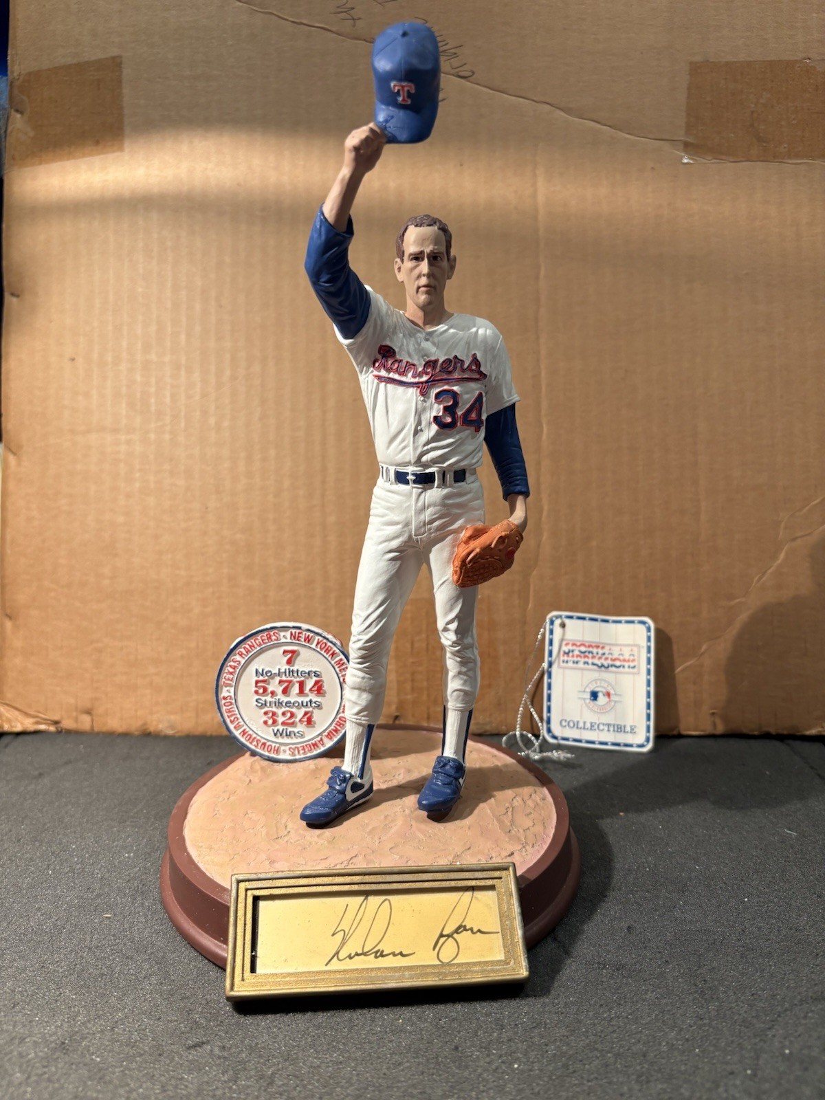NOLAN RYAN HAND SIGNED LIMITED EDITION COLD CAST FIGURINE W/ COA