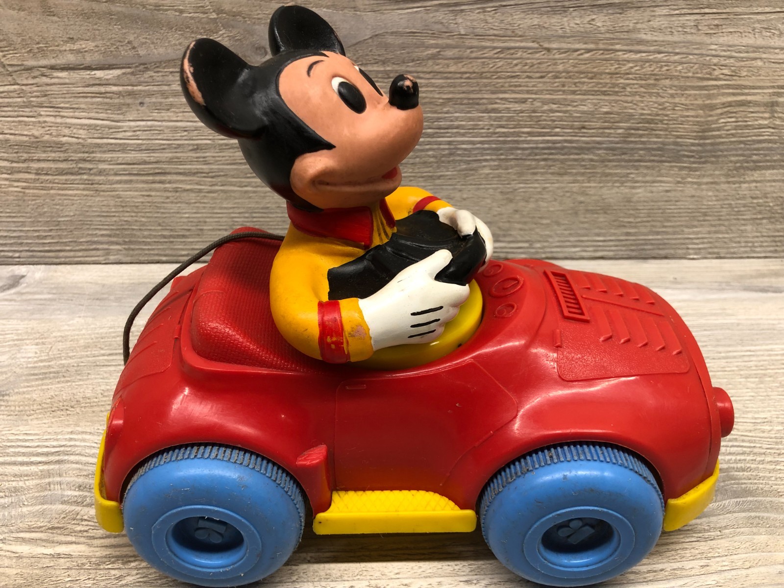 Vintage 1973 Kohner #701-2 Pull Mees Walt Disney Mickey Mouse Toy Car