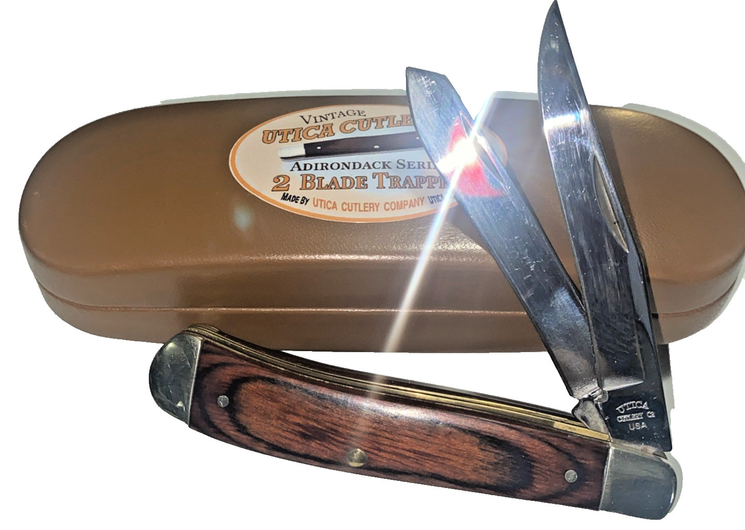 Utica Medium Size Adirondack Style Wood Handled Trapper Knife 3-7/8\