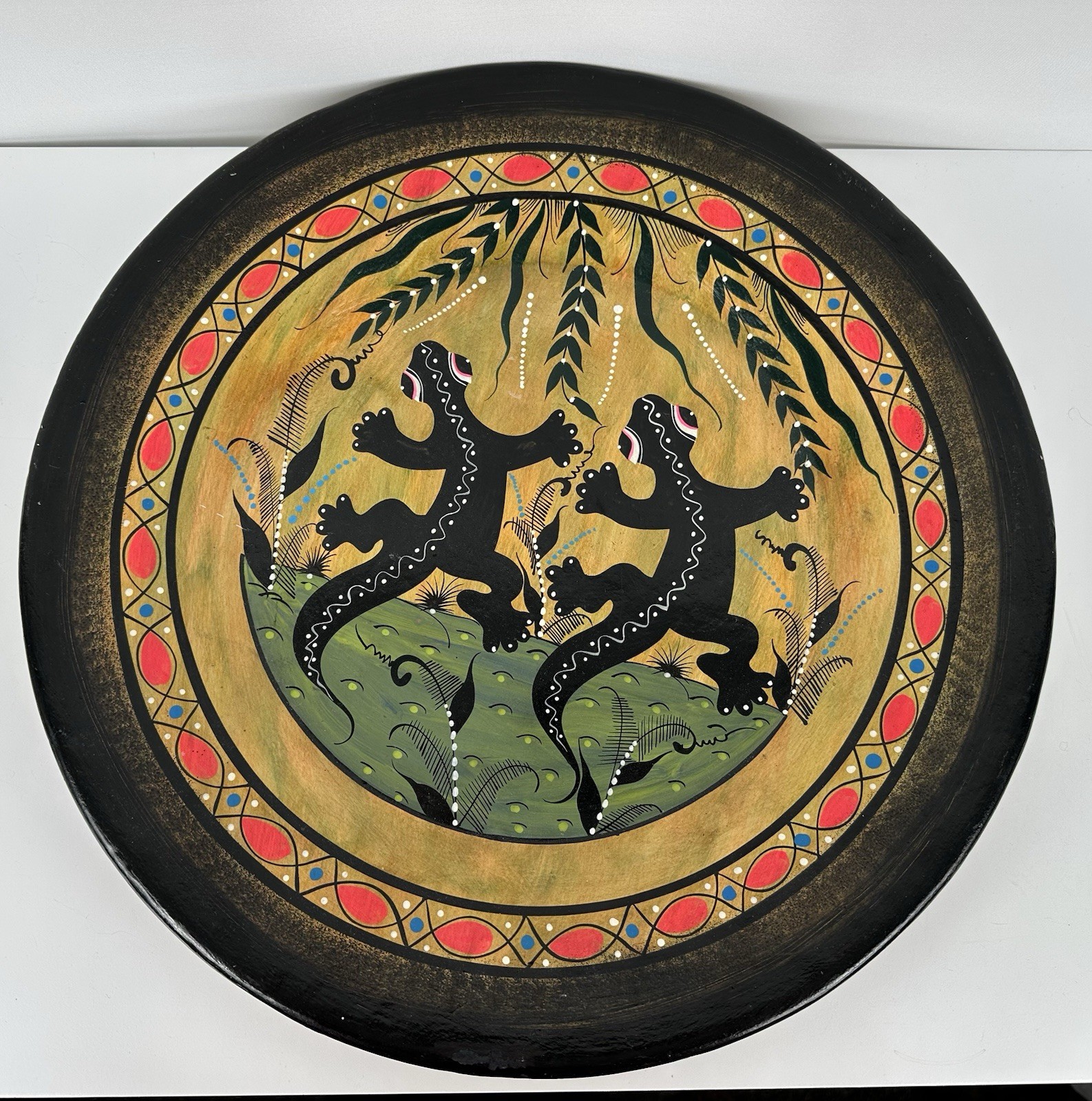 Rare Pottery Wall Art Plate Home Decor Geckos Lizards