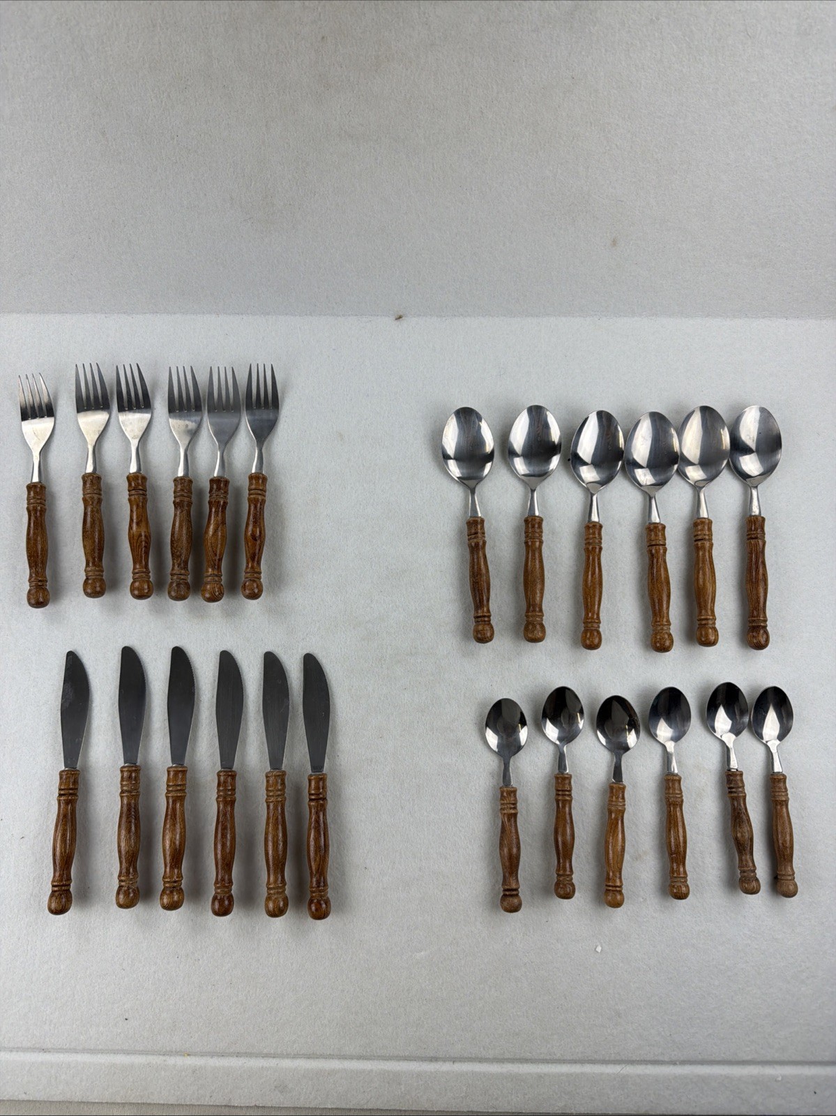 Wooden Handle Old Homestead Flatware Silverware Vtg Taiwan 24 Pieces Wooden Handle Old Homestead Flatware Silverware Vtg Taiwan 24 Pieces