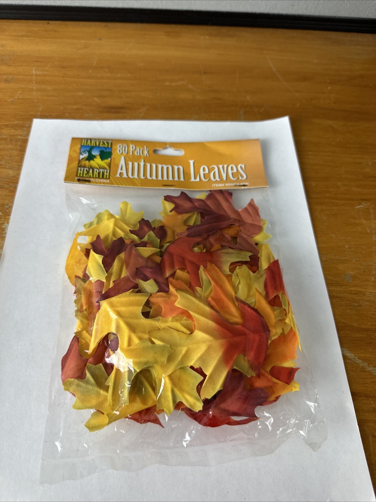 AUTUMN LEAVES FALL DECOR LOOSE NEW SEALED PACKAGE OF 80