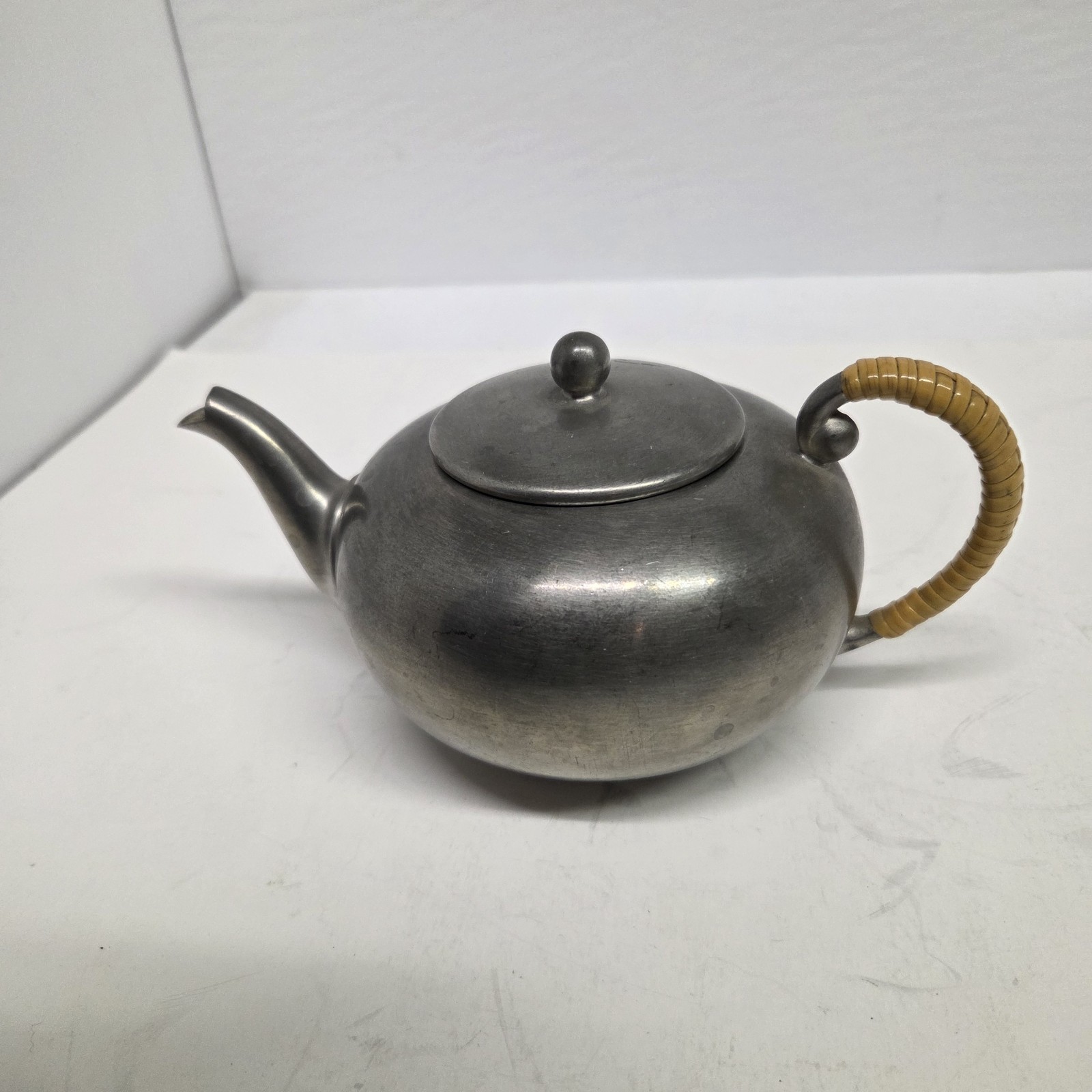 Vintage Kings Quality Pewter by Trinac Teapot Mid Century Crown ATC Mark