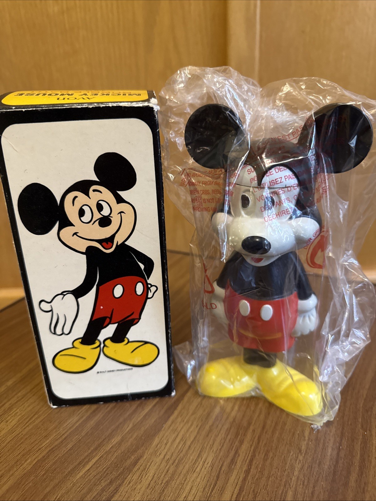 Avon Disney Mickey Mouse Bubble Bath Bottle 4.5 fl oz 1970s Plastic New Old Stoc