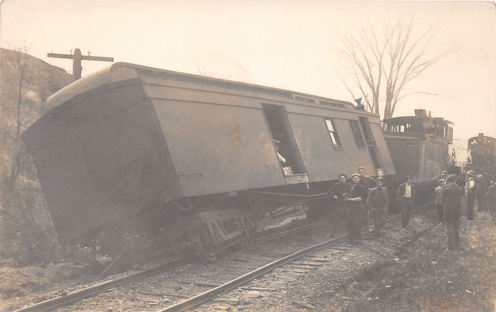J39/ Interesting RPPC Postcard c1910 Railroad Wreck Disaster 250