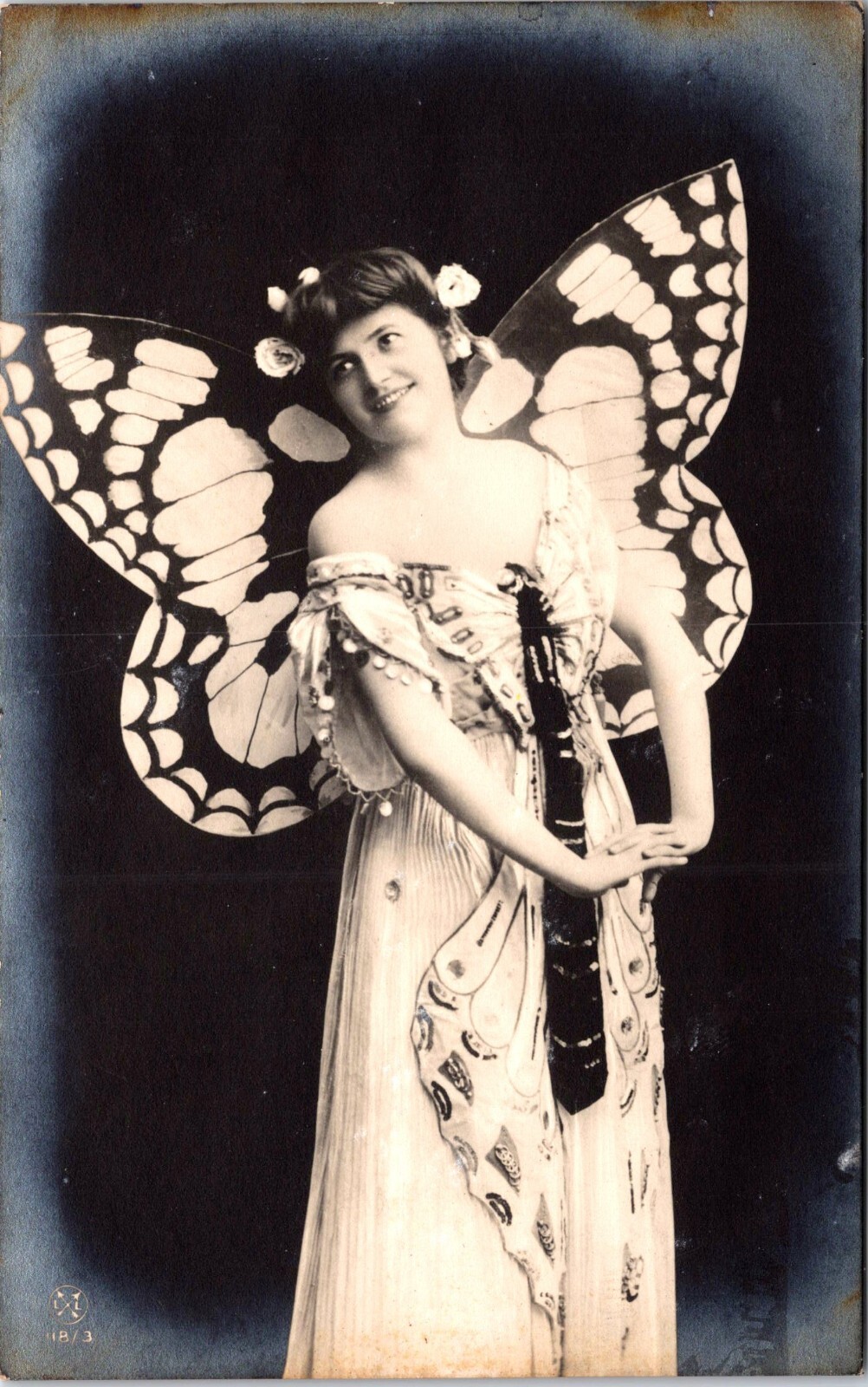 THE BUTTERFLY WOMAN : MONARCH BUTTERFLY COSTUME : WINGED NYMPH : FAIRY : RPPC THE BUTTERFLY WOMAN : MONARCH BUTTERFLY COSTUME : WINGED NYMPH : FAIRY : RPPC