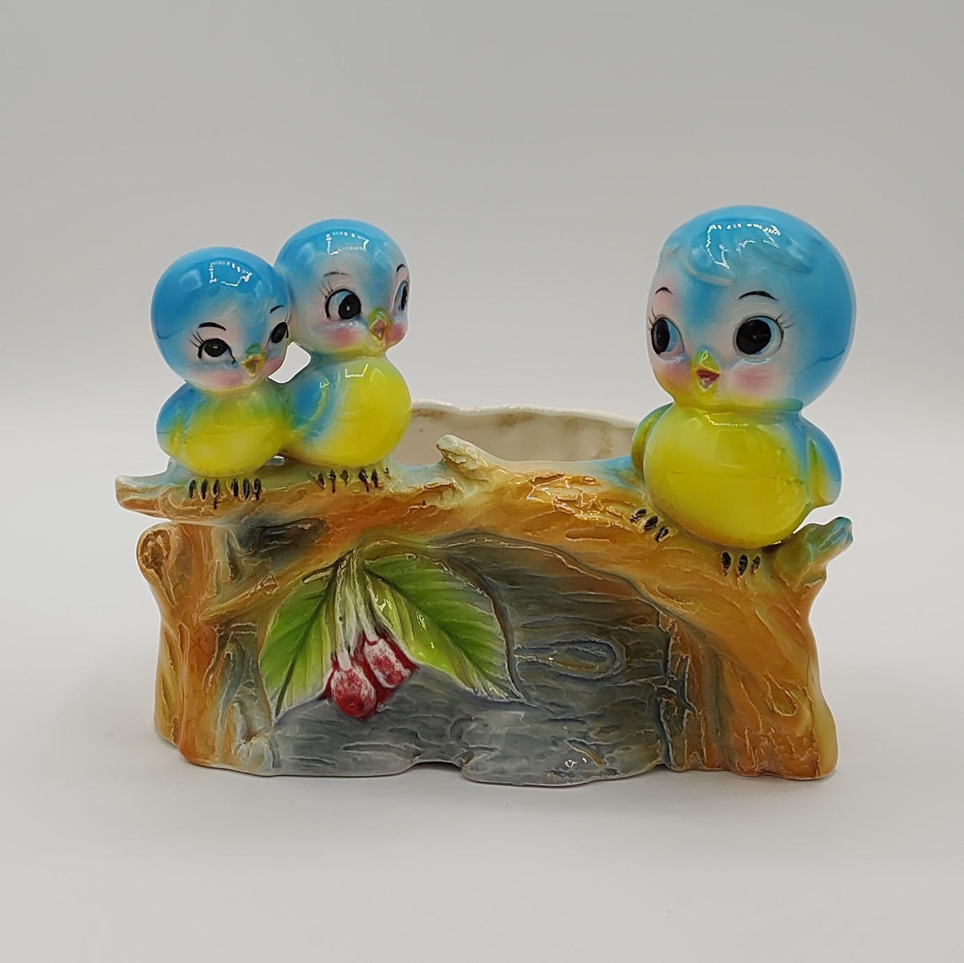 Vtg Anthropomorphic Bluebirds Ceramic Planter Three Birds Stump Unmarked Vtg Anthropomorphic Bluebirds Ceramic Planter Three Birds Stump Unmarked