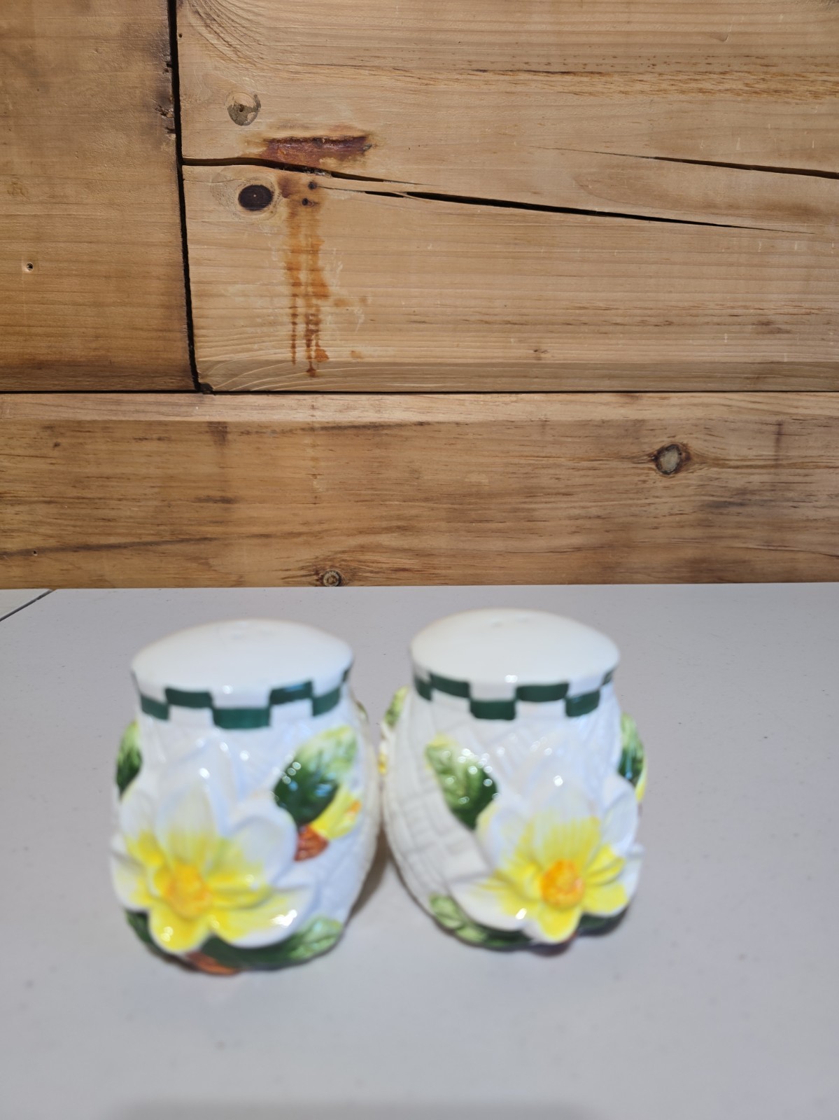 Youngs Floral Salt and Pepper Shakers Yellow Flower Basketweave Spring Summer