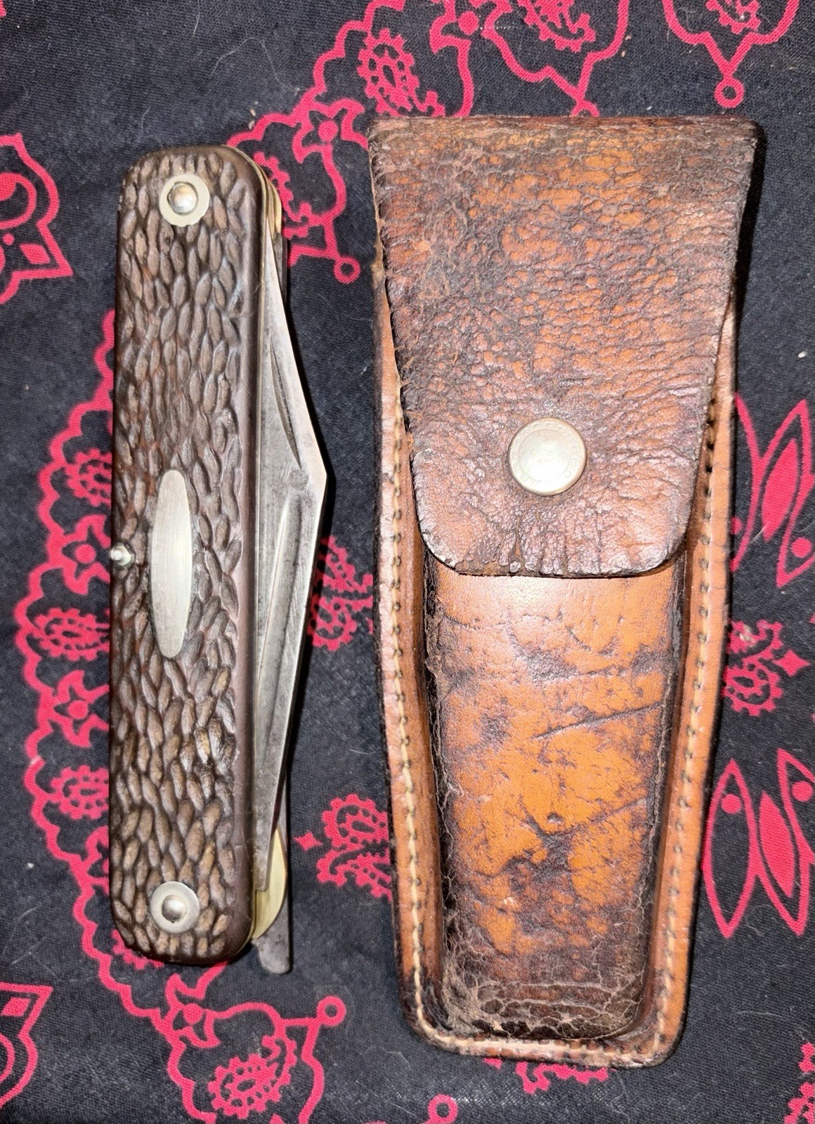 Vintage Western Ranger 1961 Transitional Large Lock back Folder Boulder Colo USA