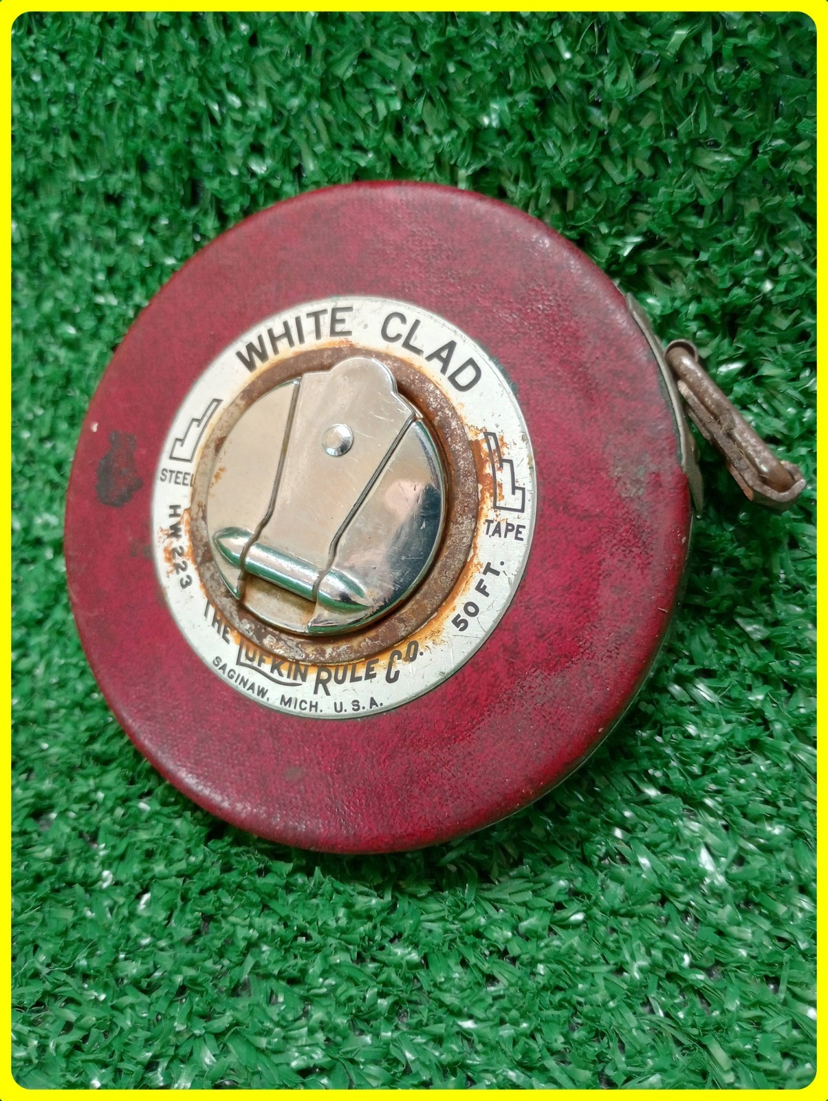 Vintage 1950\'s Lufkin Rule Co. White Clad Tape Measure 50ft.  Model HW223