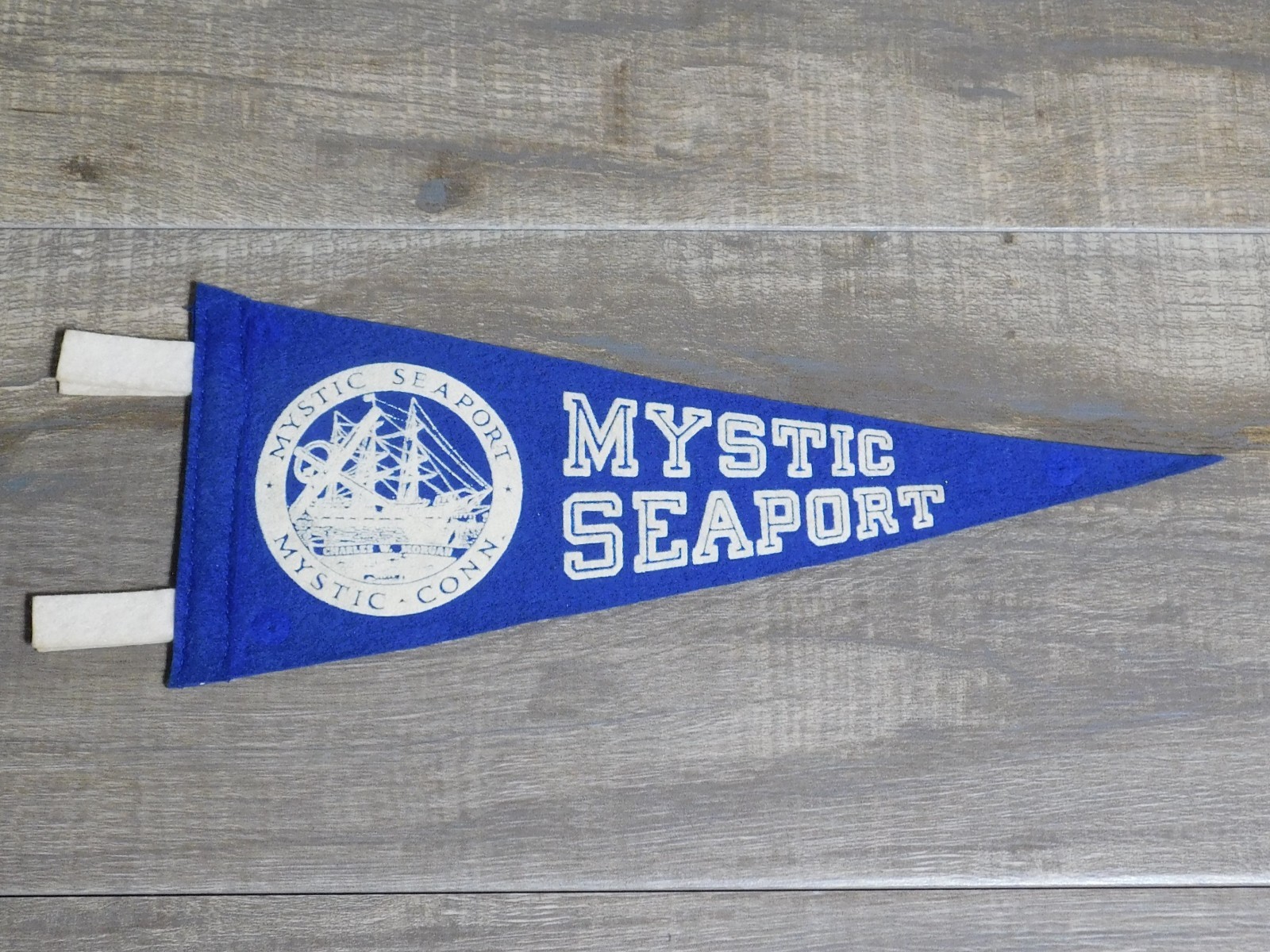 Vintage 1970s MYSTIC SEAPORT Connecticut Tourist Souvenir Felt Pennant Flag 12x5