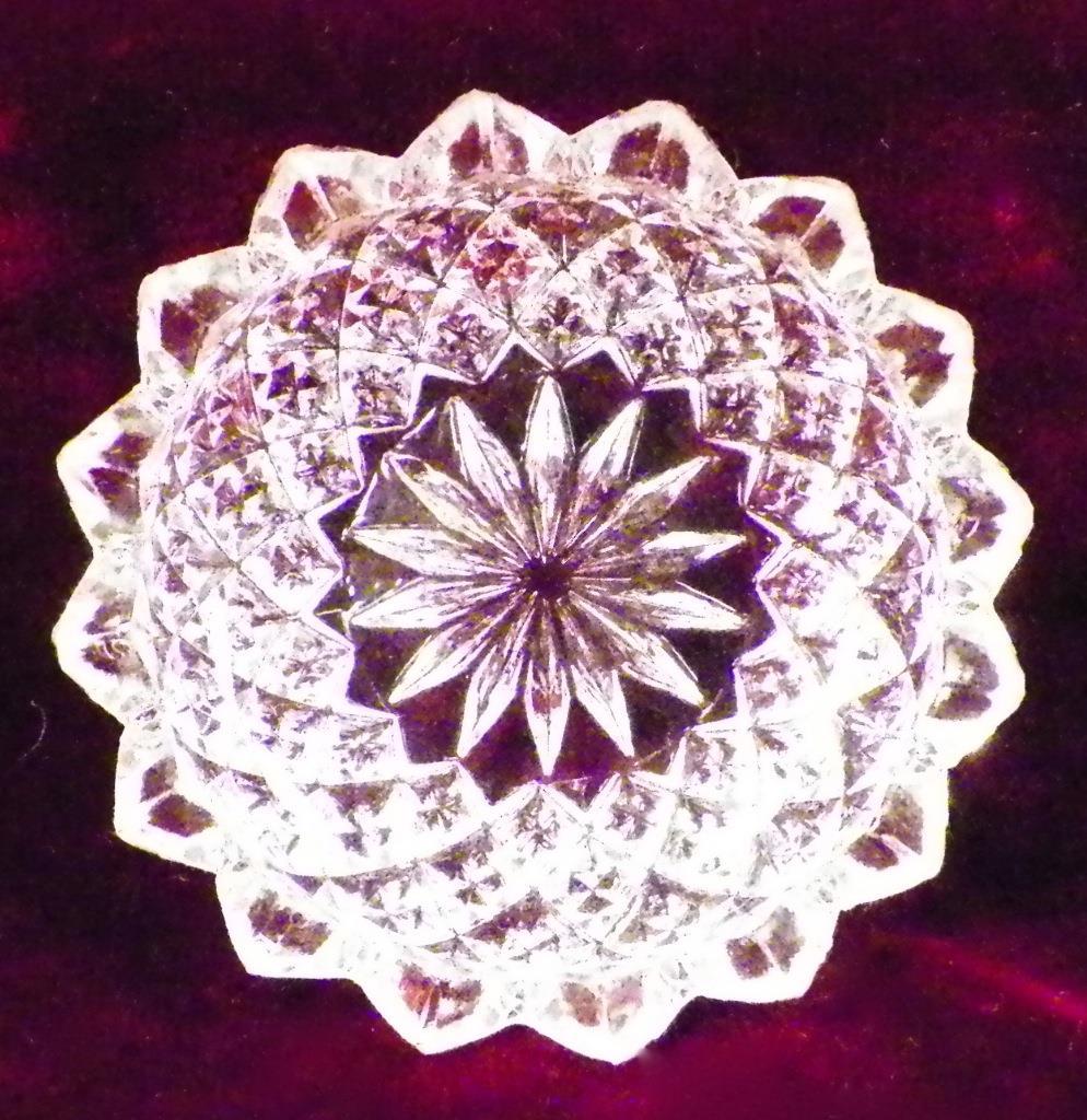 English Hobnail Fleur de Lis Open Salt Cellar Early American Pattern Glass HELP