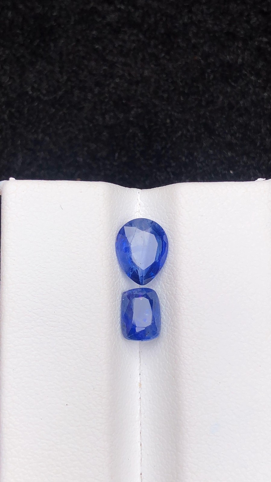 2.90ct Natural Ceylon Blue Sapphire 2-Piece Parcel Gemstones from Sri Lanka