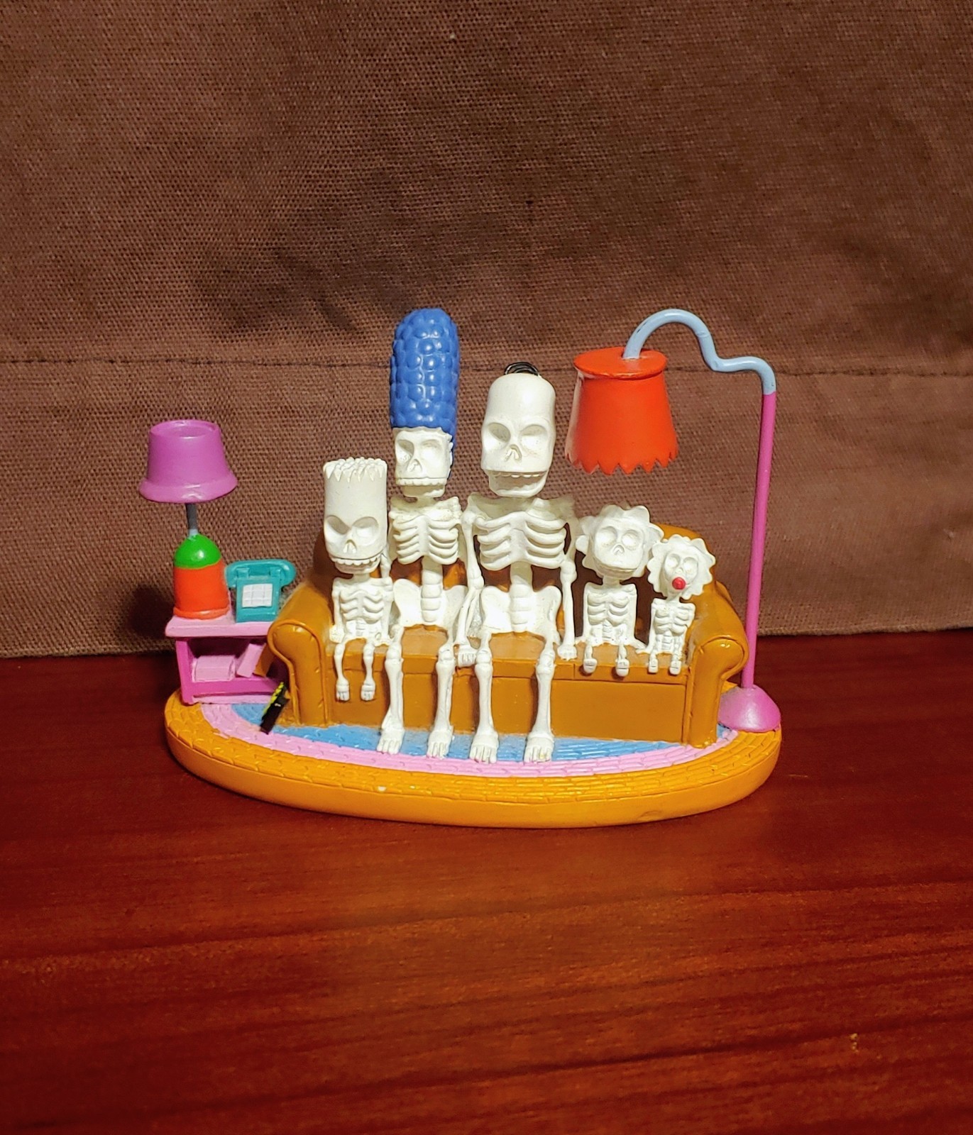 2004 The Simpsons Couch Skeleton Couch Gags Sculpture Collection #1231 2004 The Simpsons Couch Skeleton Couch Gags Sculpture Collection #1231