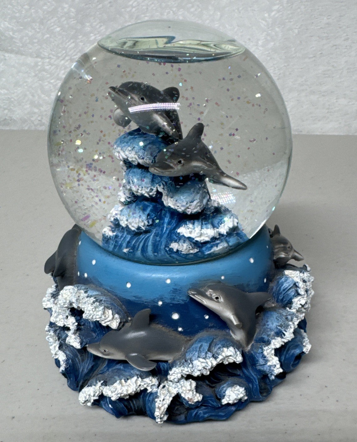 Herco Gift Professional Snow Globe Dolphins Plays “Born Free”