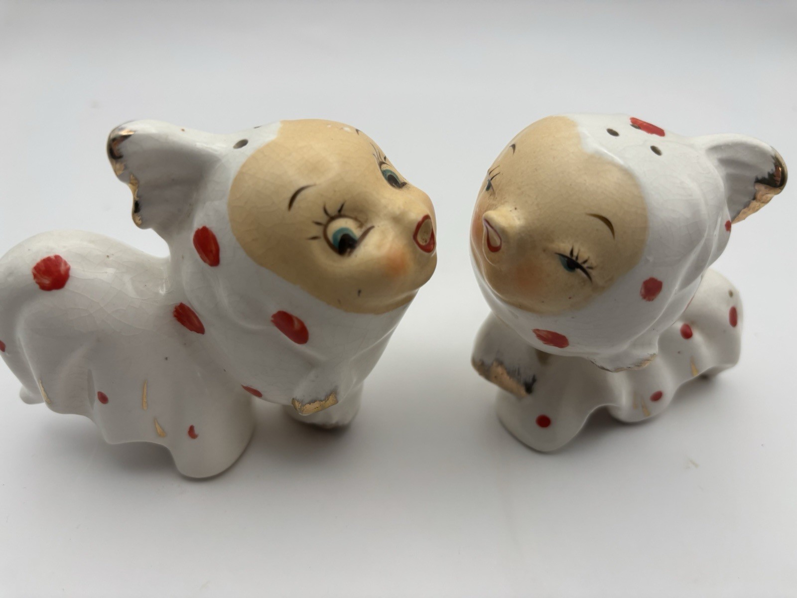Wales Anthropomorphic Kissing Koi Fish S&P Shakers Ceramic Red Polka Dot Rare