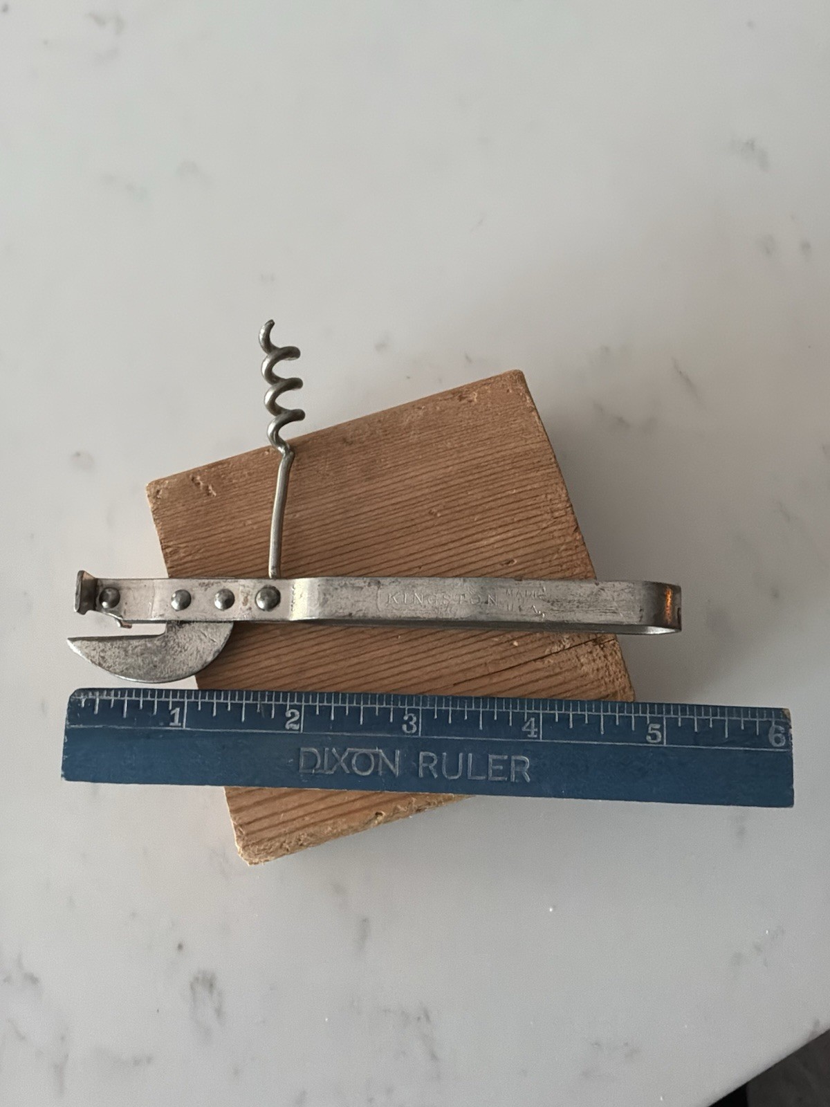KINGSTON PROWN LINE RARE CAN/Bottle opener
