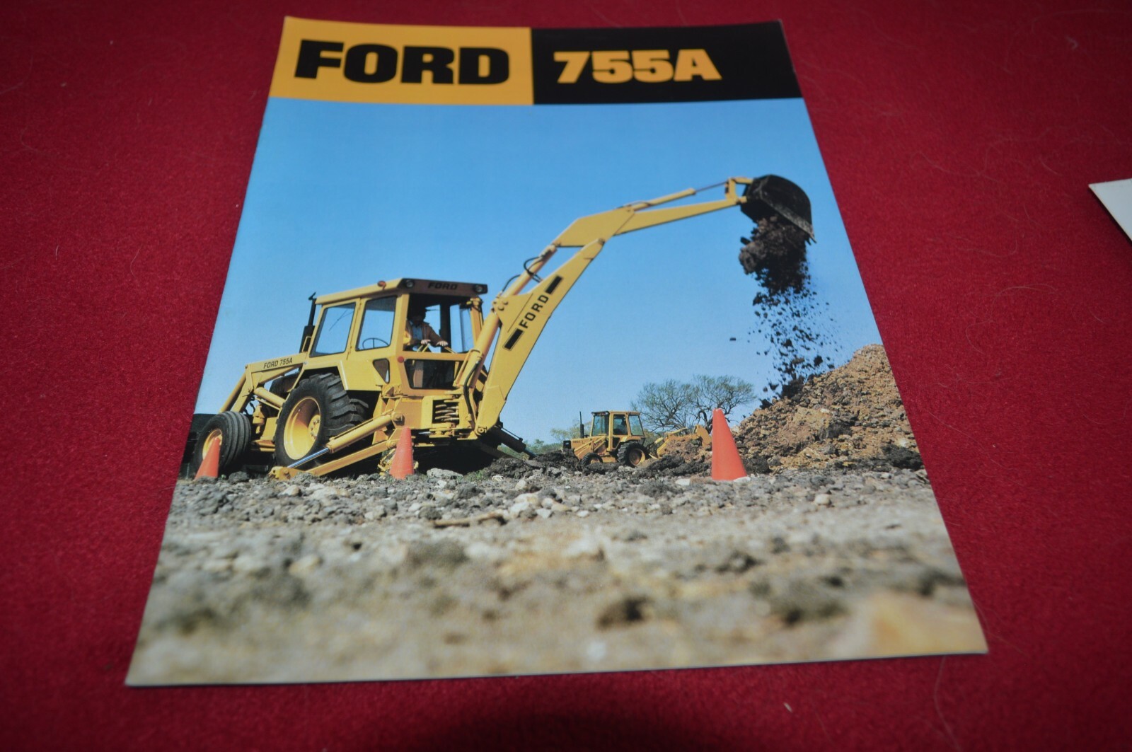 Ford 755A Tractor Loader Backhoe Dealer's Brochure GDSD8 