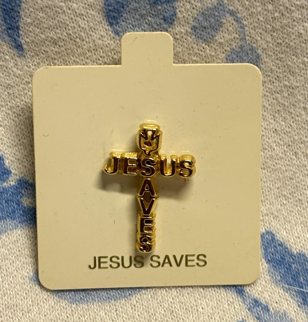 Jesus Saves Cross Religious Pinback Lapel Pin Button