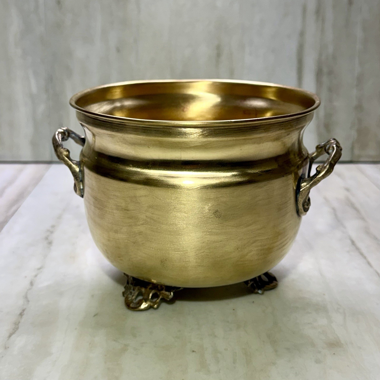 Solid Brass Vintage 3-Footed Planter Pot Cauldron Cachepot with Ornate Handles