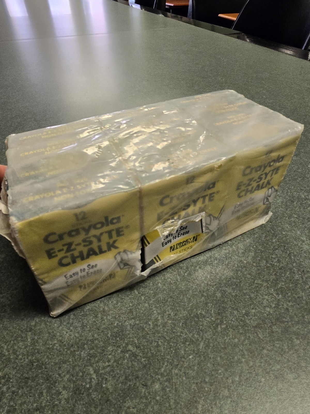 Crayola E-Z-Style Chalk 12 Packages (12 Sticks Per Box) Soft Yellow Color New