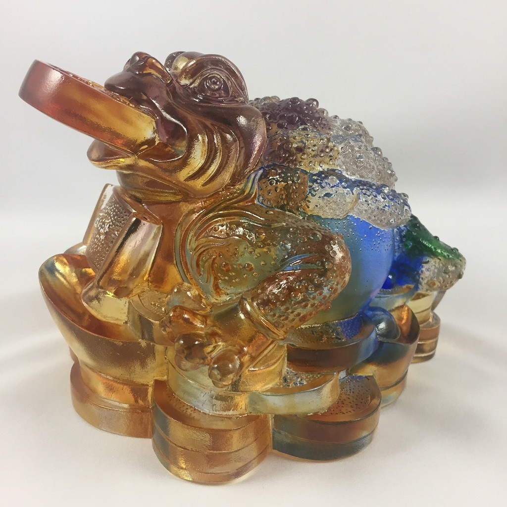 Liuli Crystal Glass Golden Toad - Wealth Charm Ornament – Feng Shui Home Decor